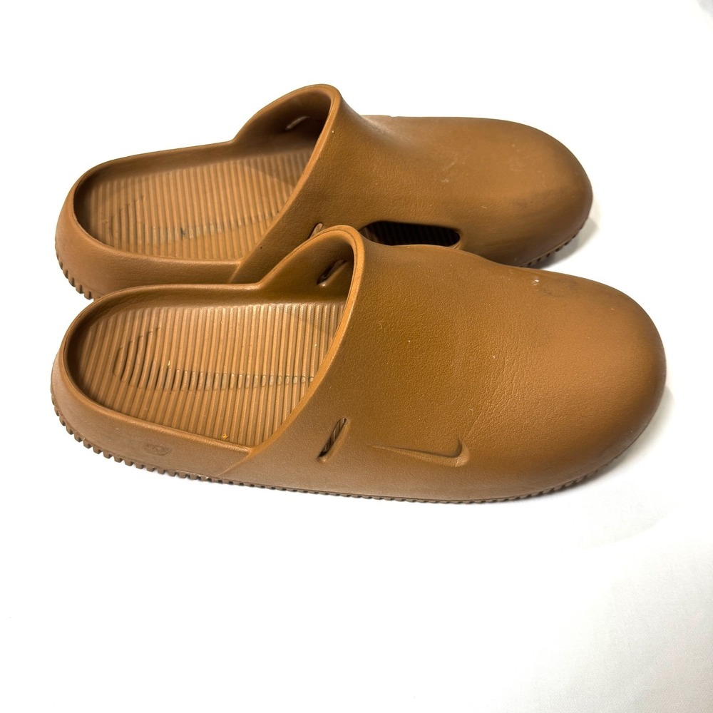 Nike Calm Mule Unisex M12-W13 Tan Cutout Slip On Round Toe Casual Slide Sandals